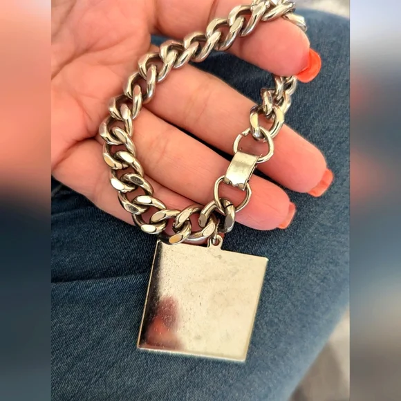 Silver chain Sperry bracelet with square charm - Picture 1 of 6